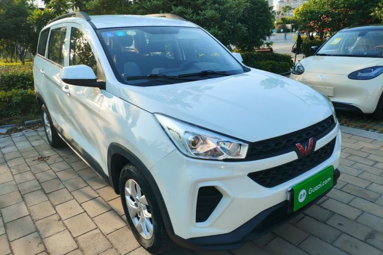 Used Wuling Hongguang S3 2019 1.5L Manual Standard Version China VI Standard Exterior 1
