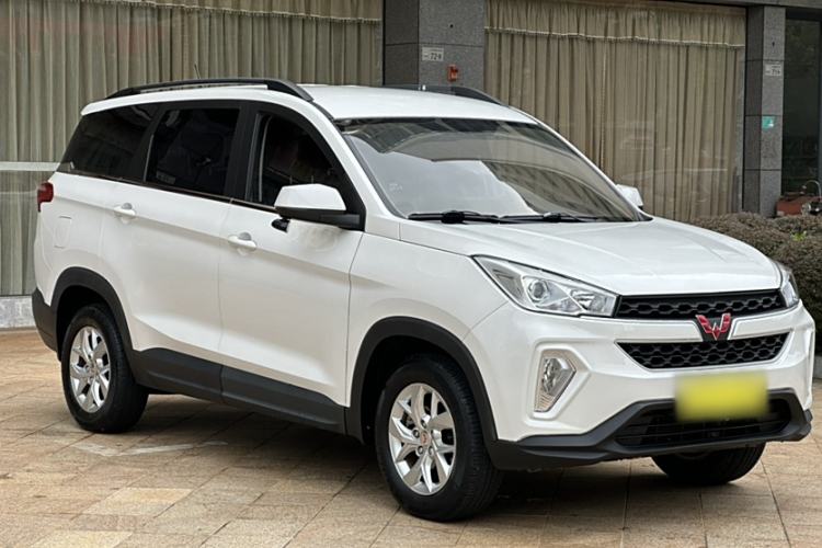 Used Wuling Hongguang S3 2019 1.5L Manual Comfort Model China VI Standard Exterior 1
