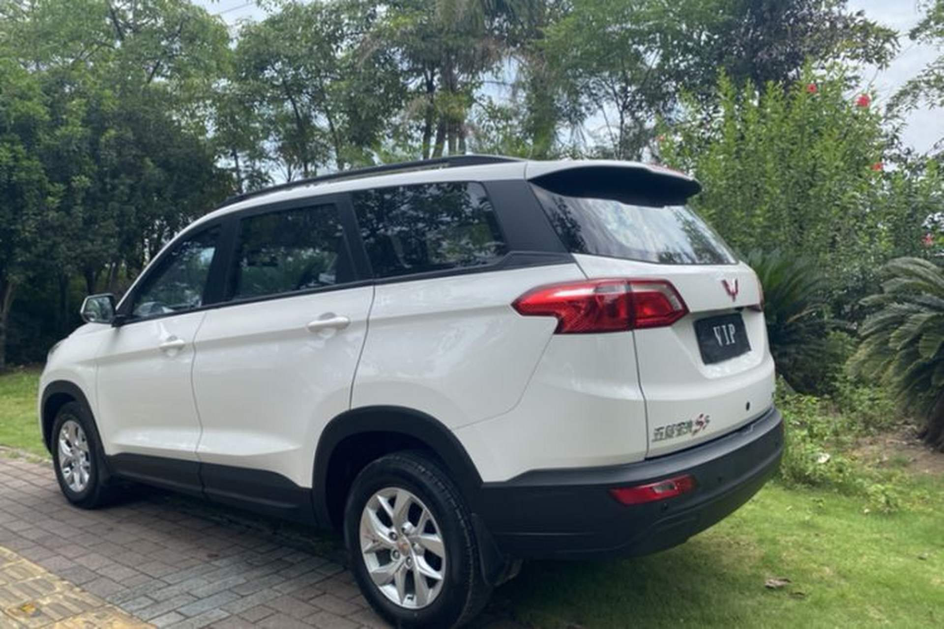 Used Wuling Hongguang S3 2019 1.5L Manual Standard Version China VI Standard Exterior 2
