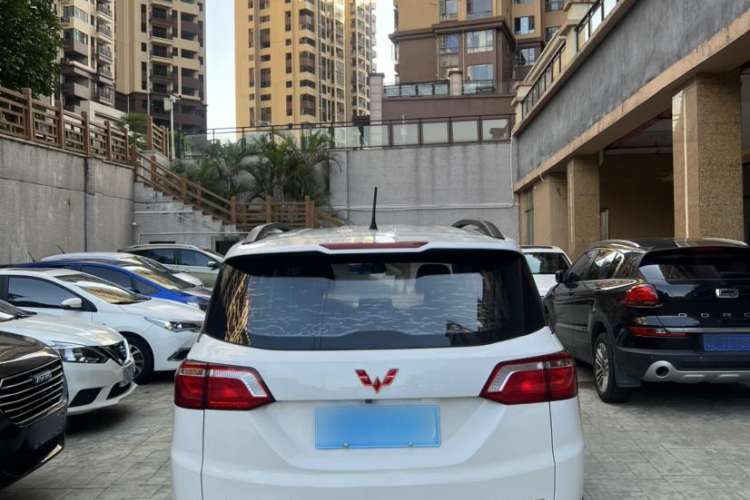 Used Wuling Hongguang S3 2019 1.5L Manual Comfort Model China VI Standard Exterior 4