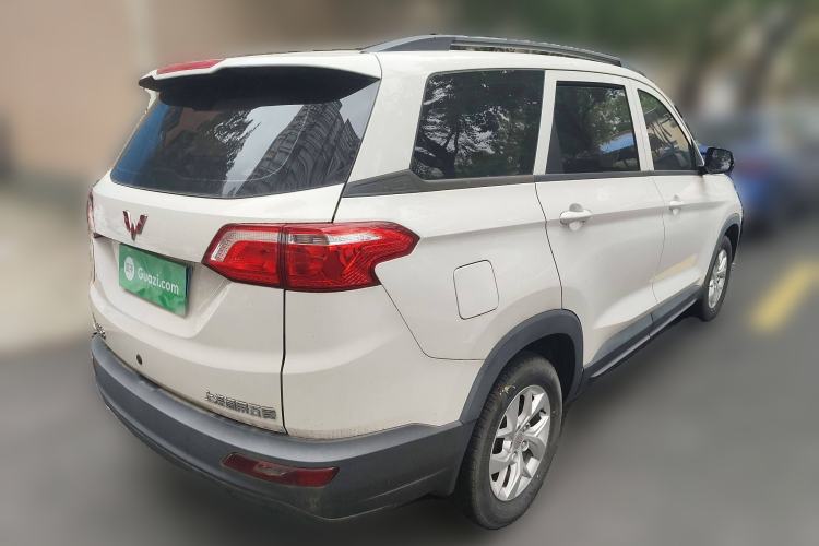 Used Wuling Hongguang S3 2019 1.5L Manual Standard Version China VI Standard Exterior 5
