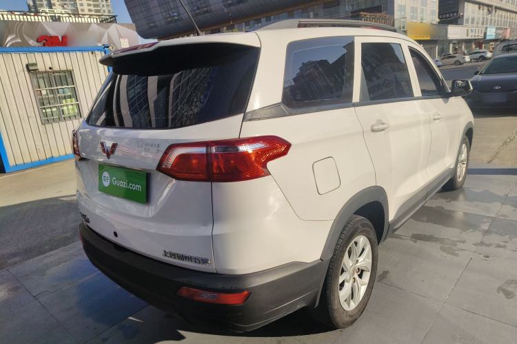Used Wuling Hongguang S3 2019 1.5L Manual Standard Version China VI Standard Exterior 5
