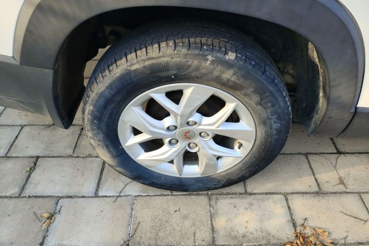 Used Wuling Hongguang S3 2019 1.5L Manual Standard Version China VI Standard Exterior 5