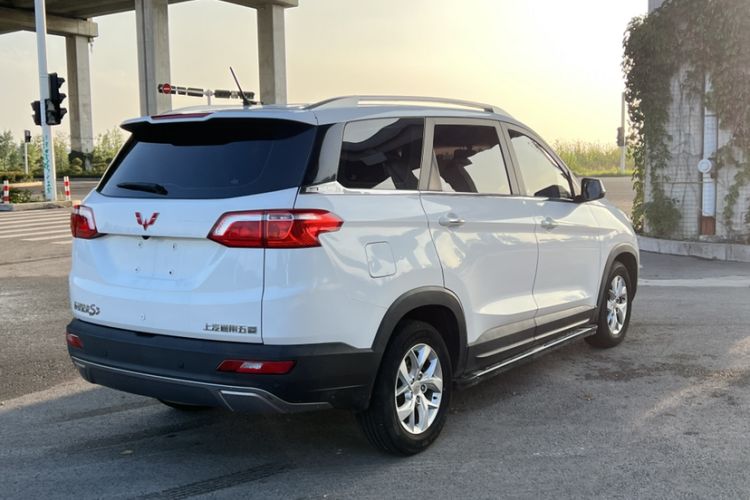 Used Wuling Hongguang S3 2019 Automatic Clutch Version 1.5L Manual Luxury Model China V Standard Exterior 7