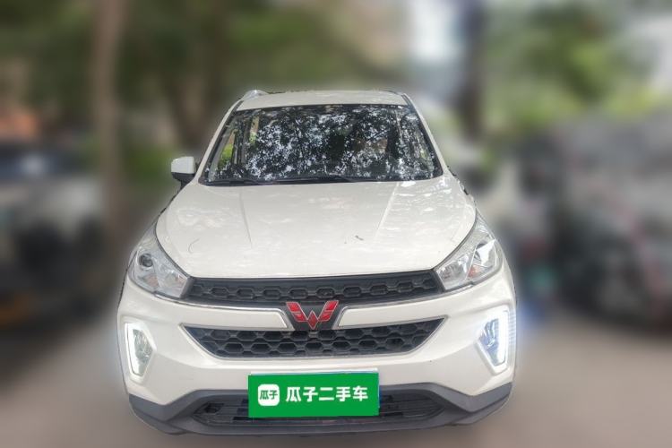 Used Wuling Hongguang S3 2019 1.5L Manual Luxury Model China VI Standard Front