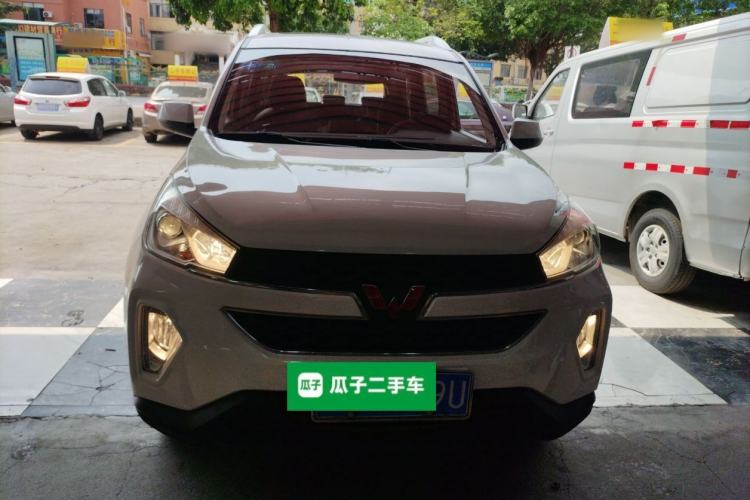 Used Wuling Hongguang S3 2019 Automatic Clutch Version 1.5L Manual Luxury Model China V Standard Front