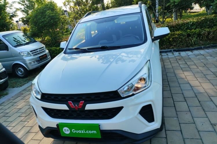 Used Wuling Hongguang S3 2019 1.5L Manual Standard Version China VI Standard Front