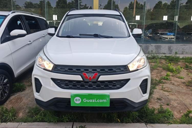 Used Wuling Hongguang S3 2019 1.5L Manual Standard Version China VI Standard Front