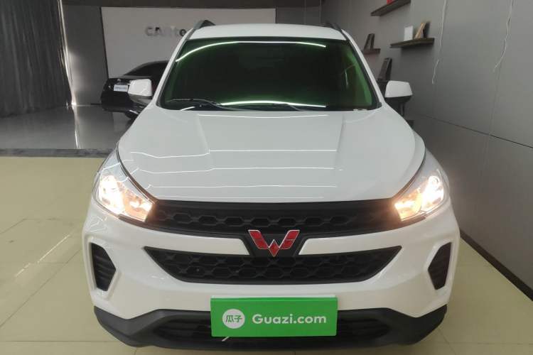 Used Wuling Hongguang S3 2019 1.5L Manual Standard Version China VI Standard Front