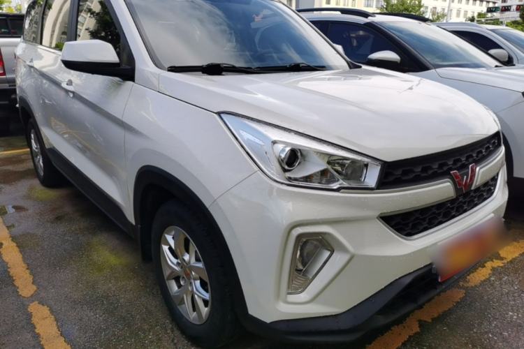 Used Wuling Hongguang S3 2019 1.5L Manual Comfort Model China VI Standard Front Right 45 Deg