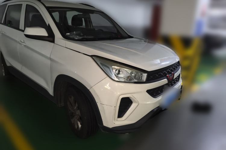 Used Wuling Hongguang S3 2019 1.5L Manual Comfort Model China VI Standard Front Right 45 Deg