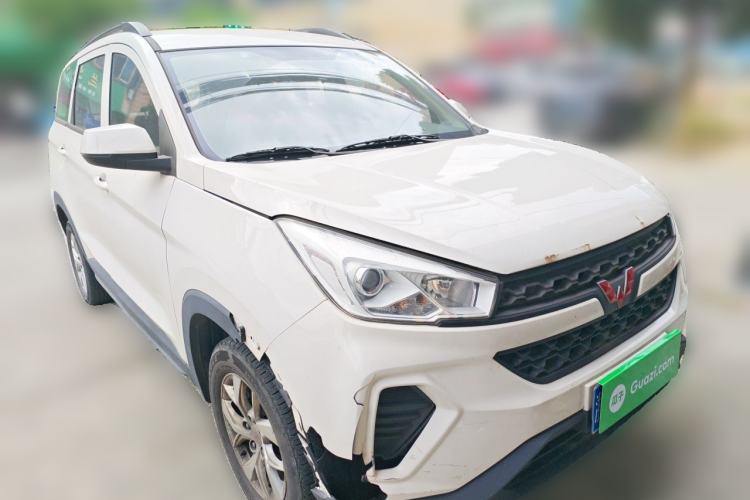 Used Wuling Hongguang S3 2019 1.5L Manual Comfort Model China VI Standard Front Right 45 Deg