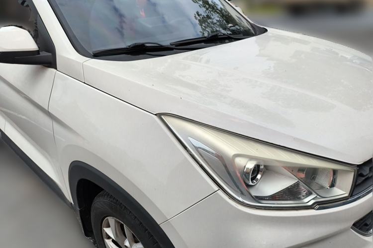 Used Wuling Hongguang S3 2019 Automatic Clutch Version 1.5L Manual Luxury Model China V Standard Front Right 45 Deg