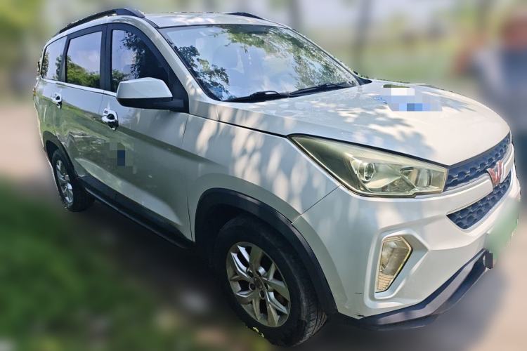 Used Wuling Hongguang S3 2019 1.5L Manual Luxury Model China VI Standard Front Right 45 Deg