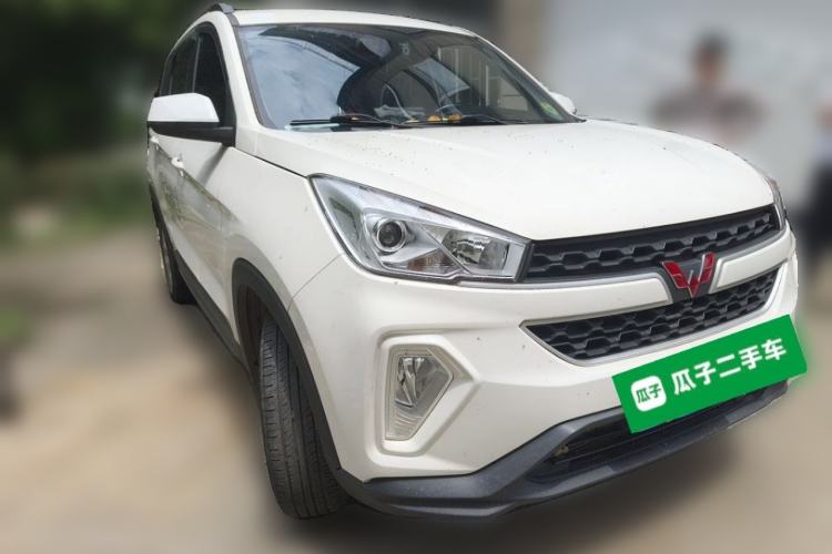 Used Wuling Hongguang S3 2019 1.5L Manual Comfort Model China VI Standard Front Right 45 Deg