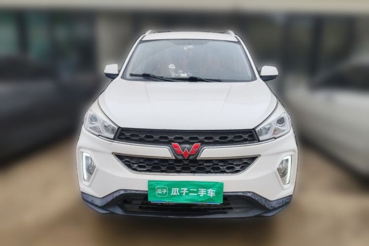Used Wuling Hongguang S3 2019 1.5L Manual Luxury Model China VI Standard Front