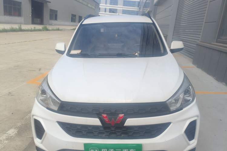 Used Wuling Hongguang S3 2019 1.5L Manual Standard Version China VI Standard Front