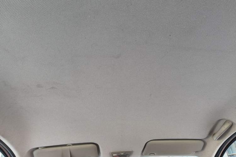 Used Wuling Hongguang S3 2019 1.5L Manual Standard Version China VI Standard Headliner