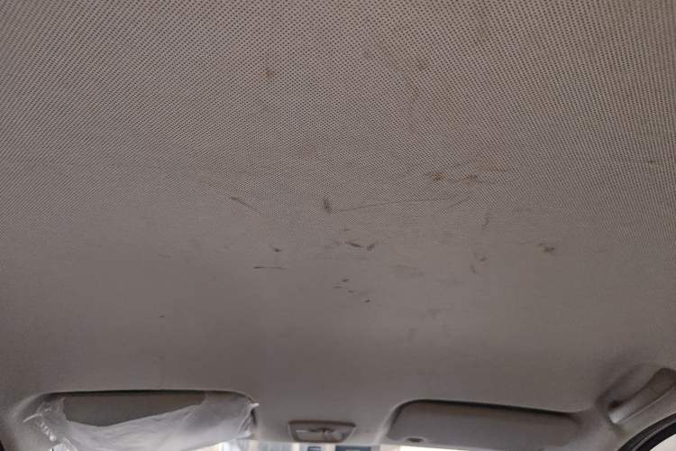 Used Wuling Hongguang S3 2019 1.5L Manual Standard Version China VI Standard Headliner