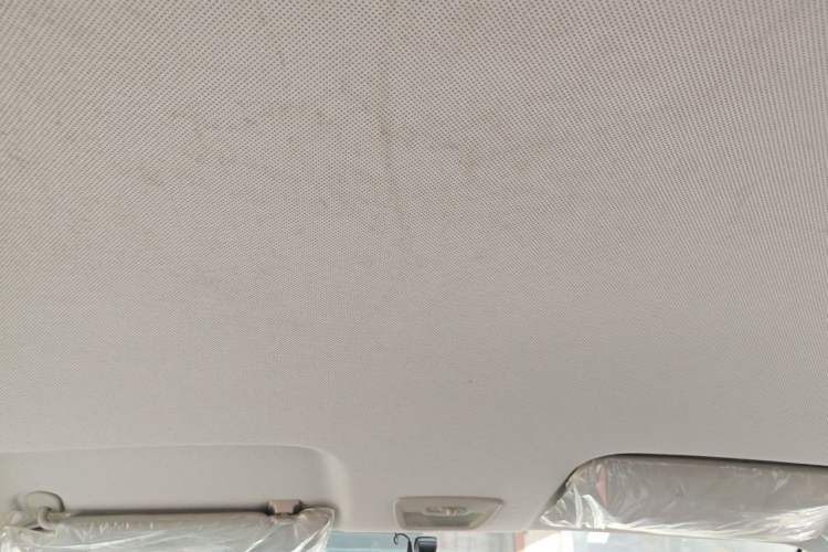 Used Wuling Hongguang S3 2019 1.5L Manual Comfort Model China VI Standard Headliner