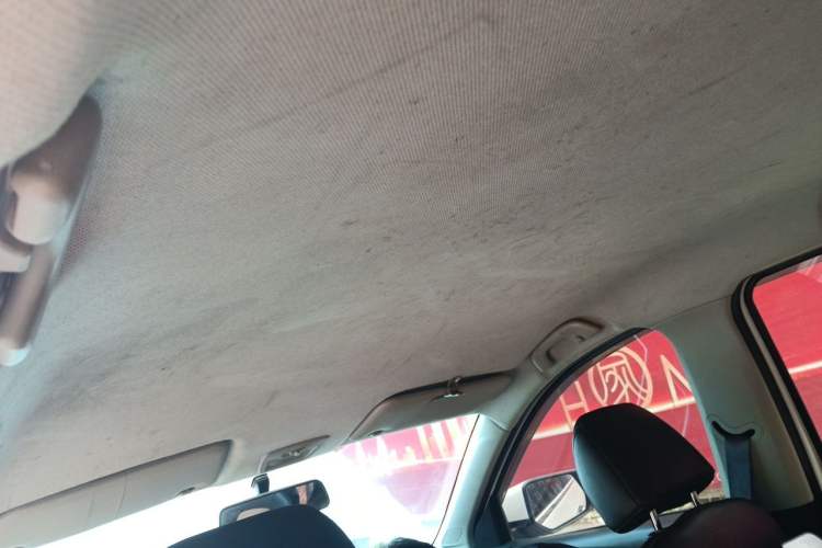 Used Wuling Hongguang S3 2019 1.5L Manual Comfort Model China VI Standard Headliner