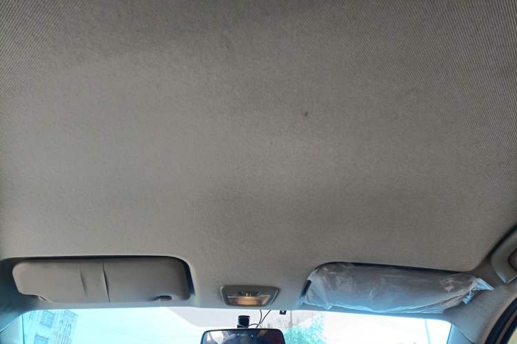 Used Wuling Hongguang S3 2019 1.5L Manual Comfort Model China VI Standard Headliner