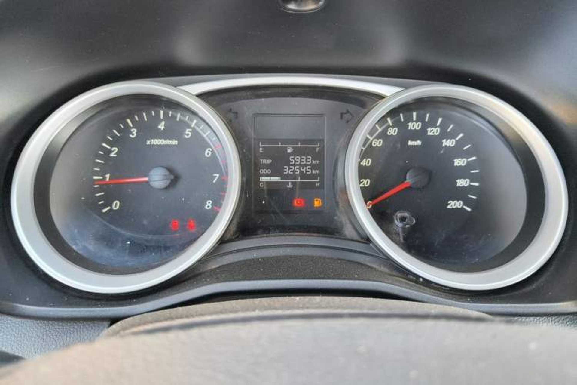 Used Wuling Hongguang S3 2019 1.5L Manual Standard Version China VI Standard Instrument Cluster