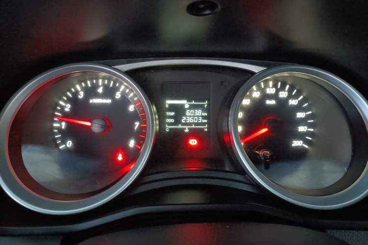 Used Wuling Hongguang S3 2019 1.5L Manual Standard Version China VI Standard Instrument Cluster