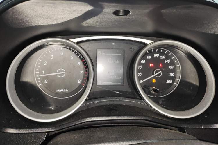 Used Wuling Hongguang S3 2019 Automatic Clutch Version 1.5L Manual Comfort Model China V Standard Instrument Cluster
