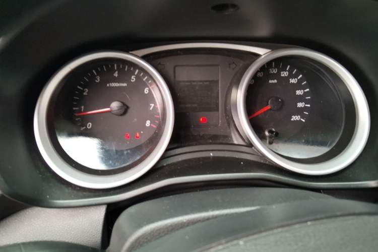 Used Wuling Hongguang S3 2019 1.5L Manual Standard Version China VI Standard Instrument Cluster