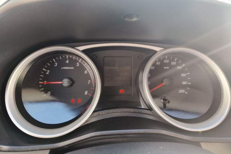 Used Wuling Hongguang S3 2019 1.5L Manual Standard Version China VI Standard Instrument Cluster