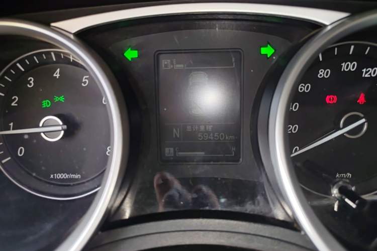 Used Wuling Hongguang S3 2019 Automatic Clutch Version 1.5L Manual Comfort Model China V Standard Instrument Cluster