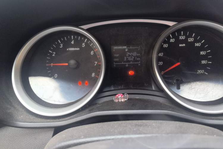 Used Wuling Hongguang S3 2019 1.5L Manual Standard Version China VI Standard Instrument Cluster