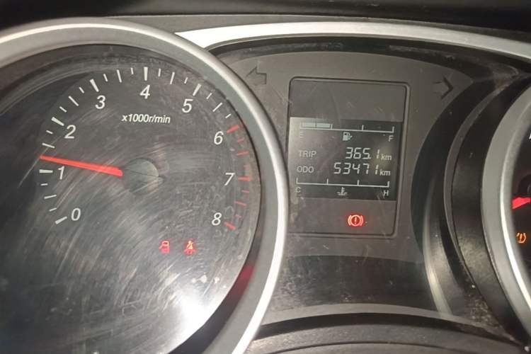 Used Wuling Hongguang S3 2019 1.5L Manual Standard Version China VI Standard Instrument Cluster