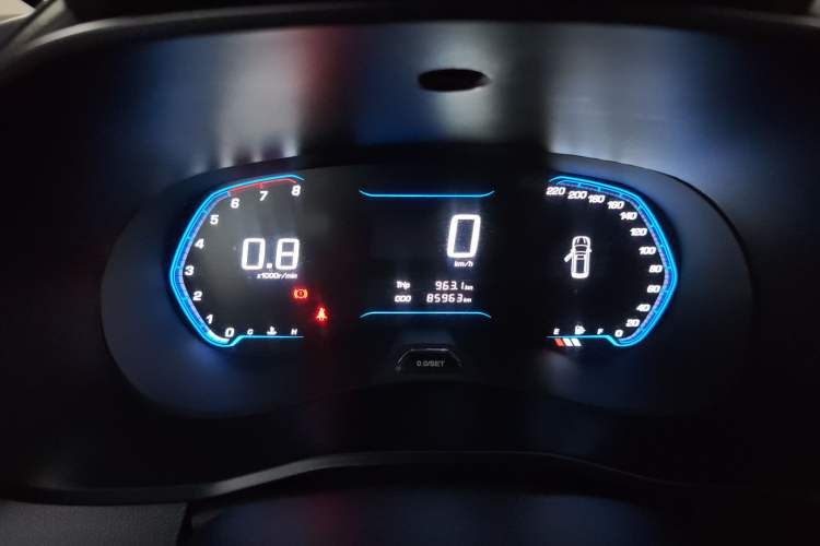 Used Wuling Hongguang S3 2019 1.5T Manual Comfort Edition China VI Standard Instrument Cluster