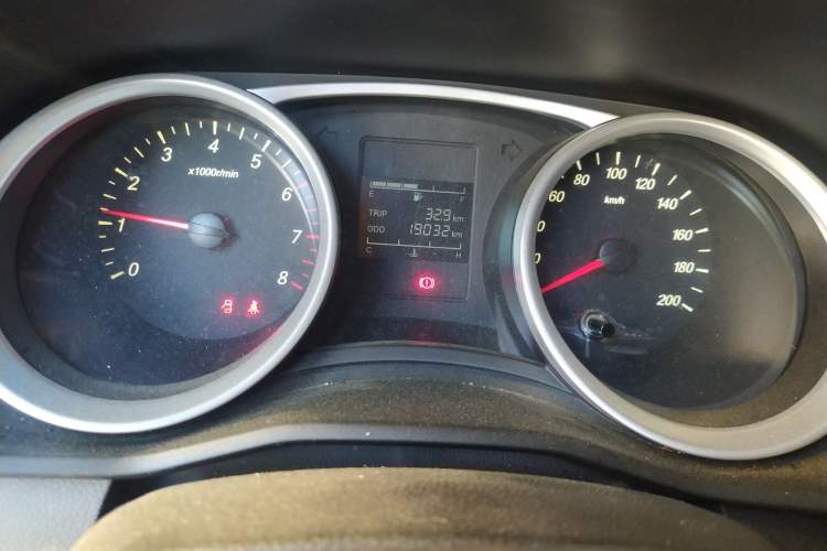 Used Wuling Hongguang S3 2019 1.5L Manual Standard Version China VI Standard Instrument Cluster