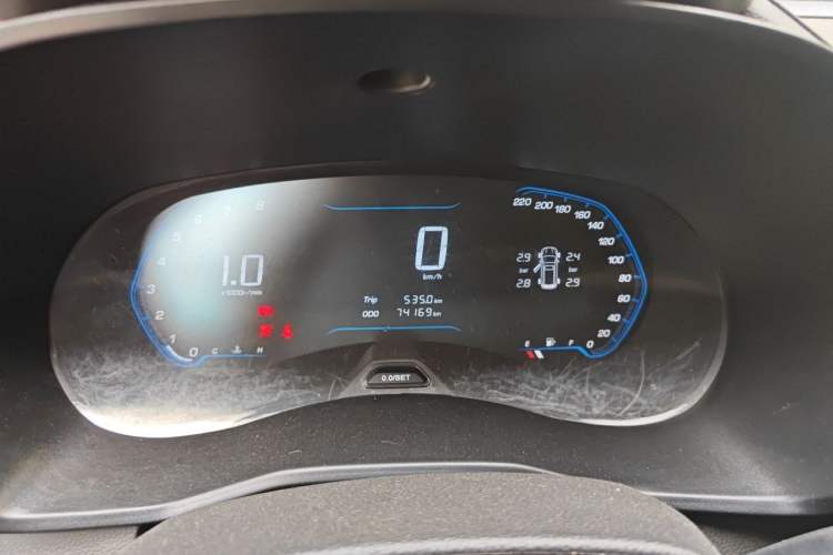 Used Wuling Hongguang S3 2019 1.5L Manual Luxury Model China VI Standard Instrument Cluster