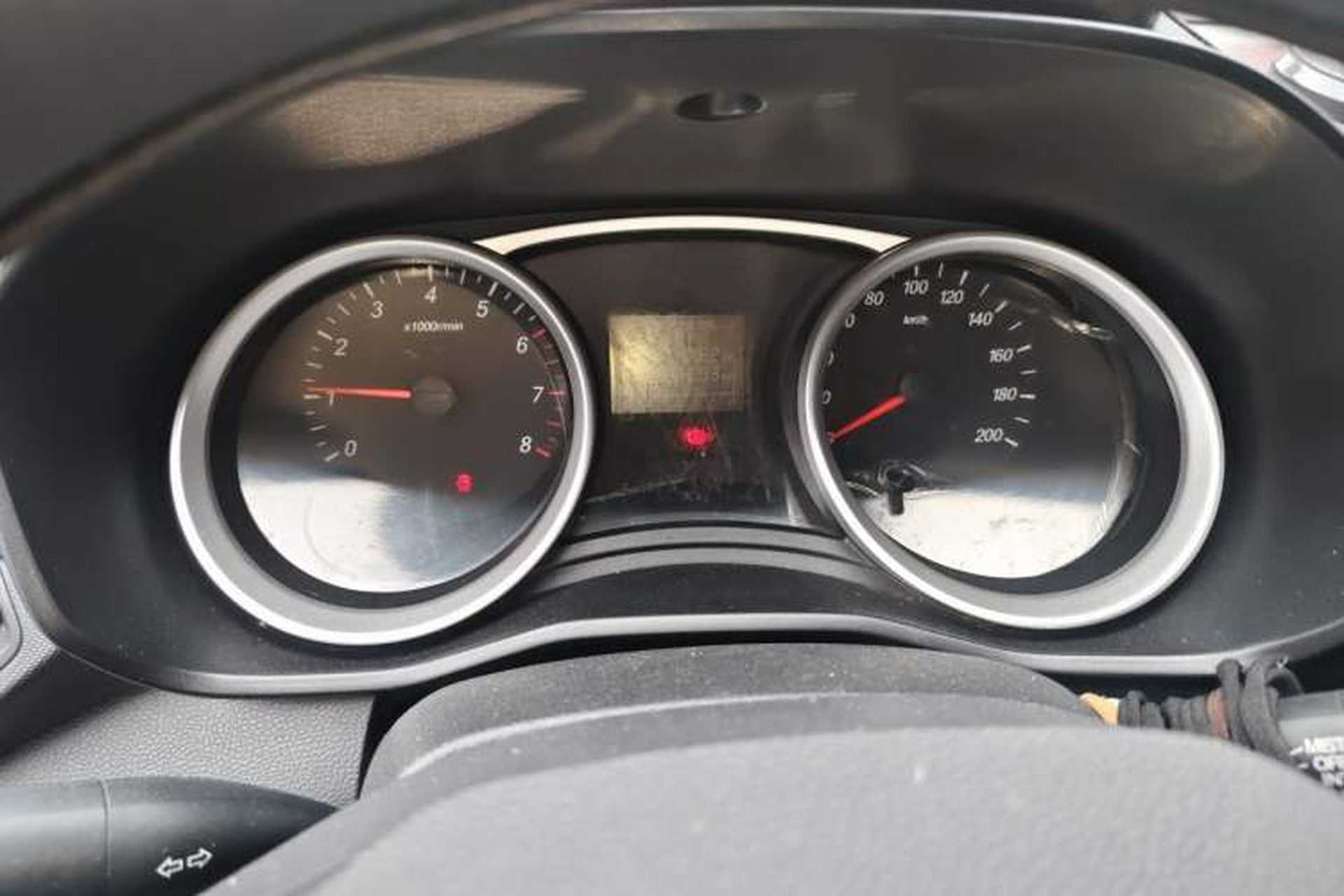 Used Wuling Hongguang S3 2019 1.5L Manual Standard Version China VI Standard Instrument Cluster