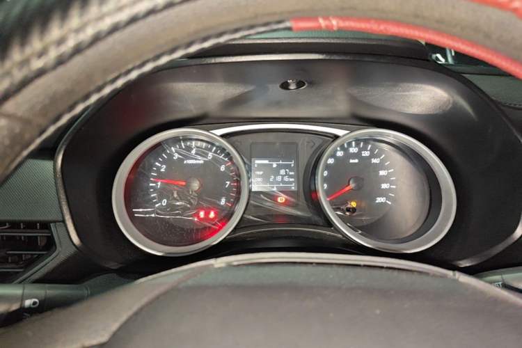 Used Wuling Hongguang S3 2019 1.5L Manual Standard Version China VI Standard Instrument Cluster