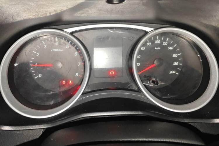 Used Wuling Hongguang S3 2019 1.5L Manual Standard Version China VI Standard Instrument Cluster
