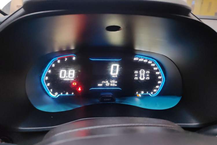 Used Wuling Hongguang S3 2019 Automatic Clutch Version 1.5L Manual Luxury Model China V Standard Instrument Cluster