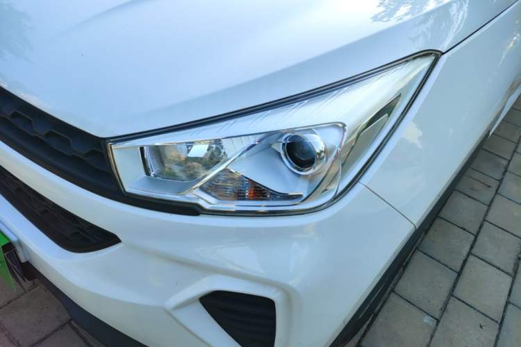 Used Wuling Hongguang S3 2019 1.5L Manual Standard Version China VI Standard Left Front Headlight