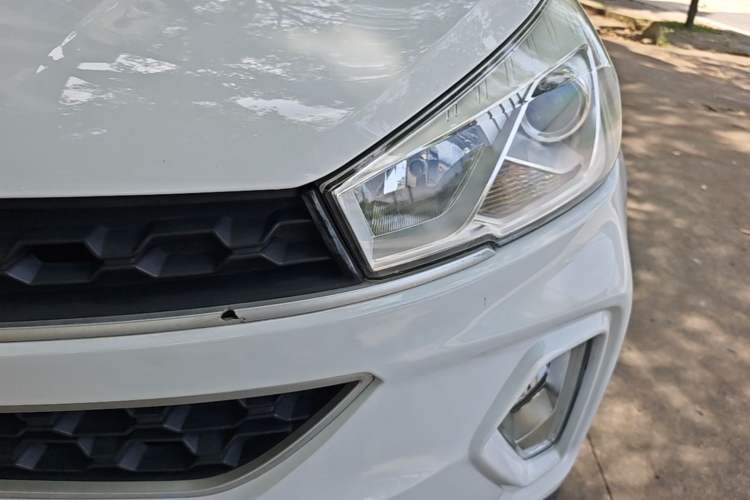 Used Wuling Hongguang S3 2019 Automatic Clutch Version 1.5L Manual Comfort Model China V Standard Left Front Headlight