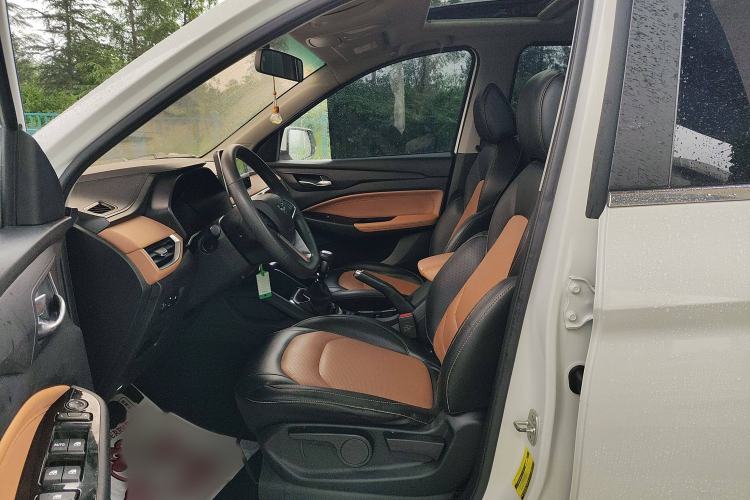 Used Wuling Hongguang S3 2019 Automatic Clutch Version 1.5L Manual Luxury Model China V Standard Left Front Seat