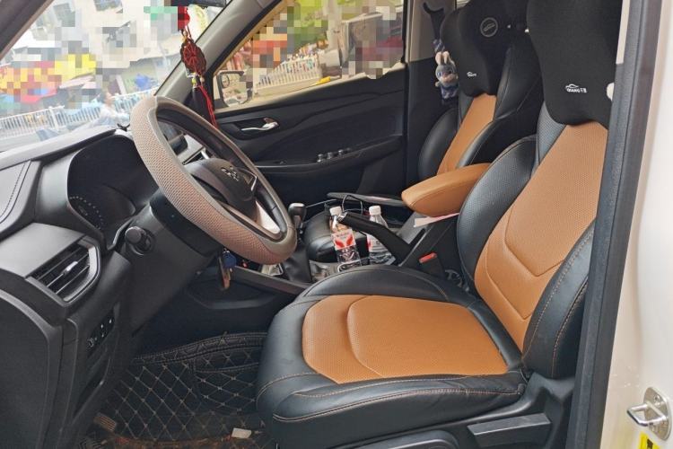 Used Wuling Hongguang S3 2019 1.5L Manual Comfort Model China VI Standard Left Front Seat