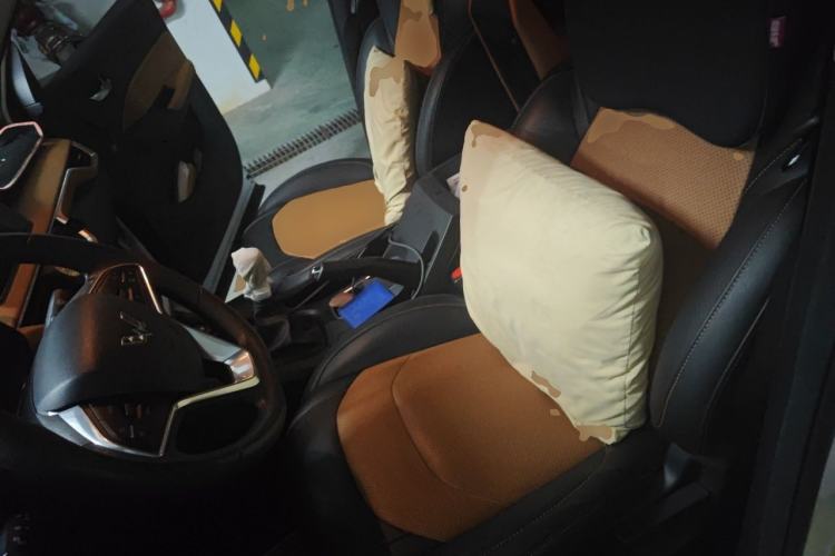 Used Wuling Hongguang S3 2019 1.5L Manual Luxury Model China VI Standard Left Front Seat