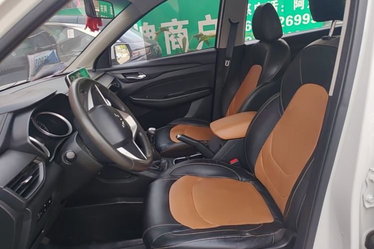 Used Wuling Hongguang S3 2019 Automatic Clutch Version 1.5L Manual Comfort Model China V Standard Left Front Seat