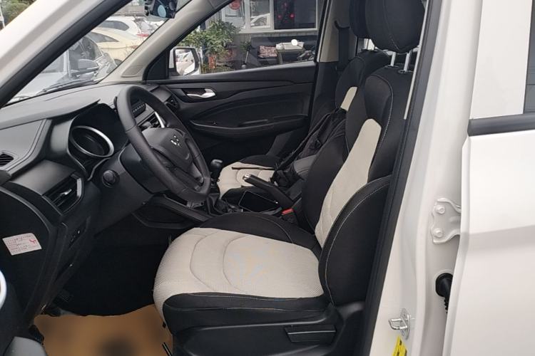 Used Wuling Hongguang S3 2019 1.5L Manual Standard Version China VI Standard Left Front Seat