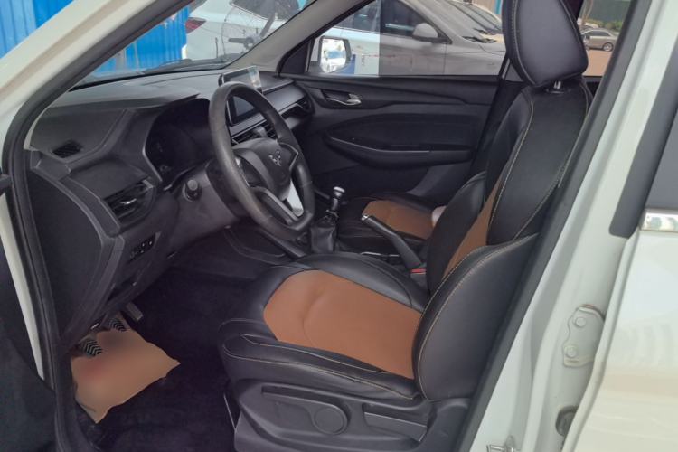 Used Wuling Hongguang S3 2019 1.5L Manual Comfort Model China VI Standard Left Front Seat