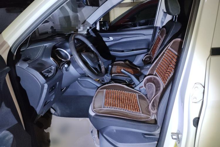 Used Wuling Hongguang S3 2019 1.5L Manual Standard Version China VI Standard Left Front Seat